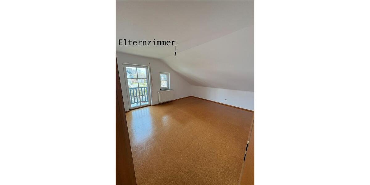 Dachgeschoßwohnung Hauzenberg - 4 Zimmer, 85 m&sup2;, 650&euro; | Angebot:25456498