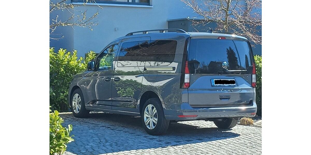 VW Caddy Maxi 1.346 km 29.999 &euro; Kottgeisering 82288