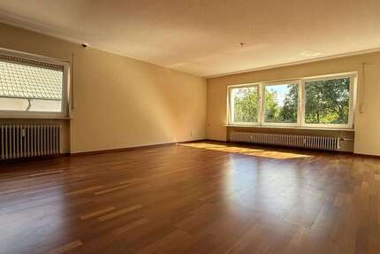 Wohnung Bretten - 3 Zimmer, 120 m&sup2;, 1.100&euro; | Angebot:27474868