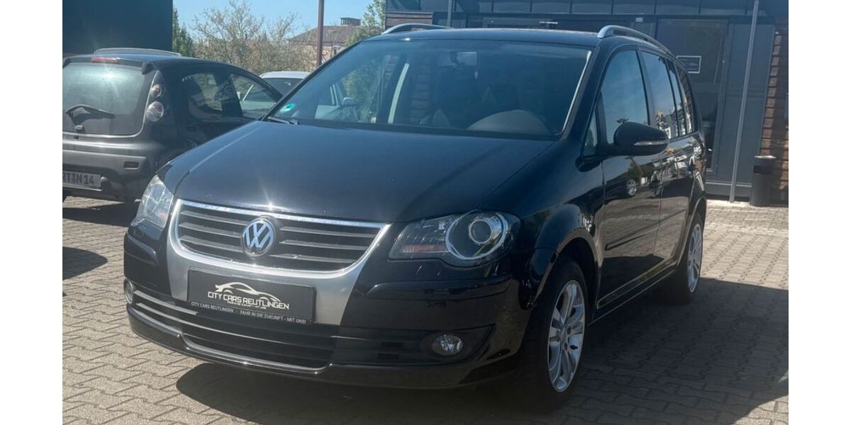 VW Touran 129.999 km 7.480 &euro; Reutlingen 72766