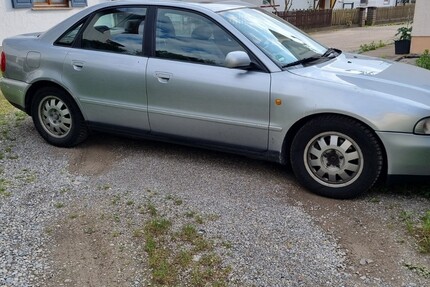 Audi A4 330.000 km 9.500 € Ottobeuren 87724