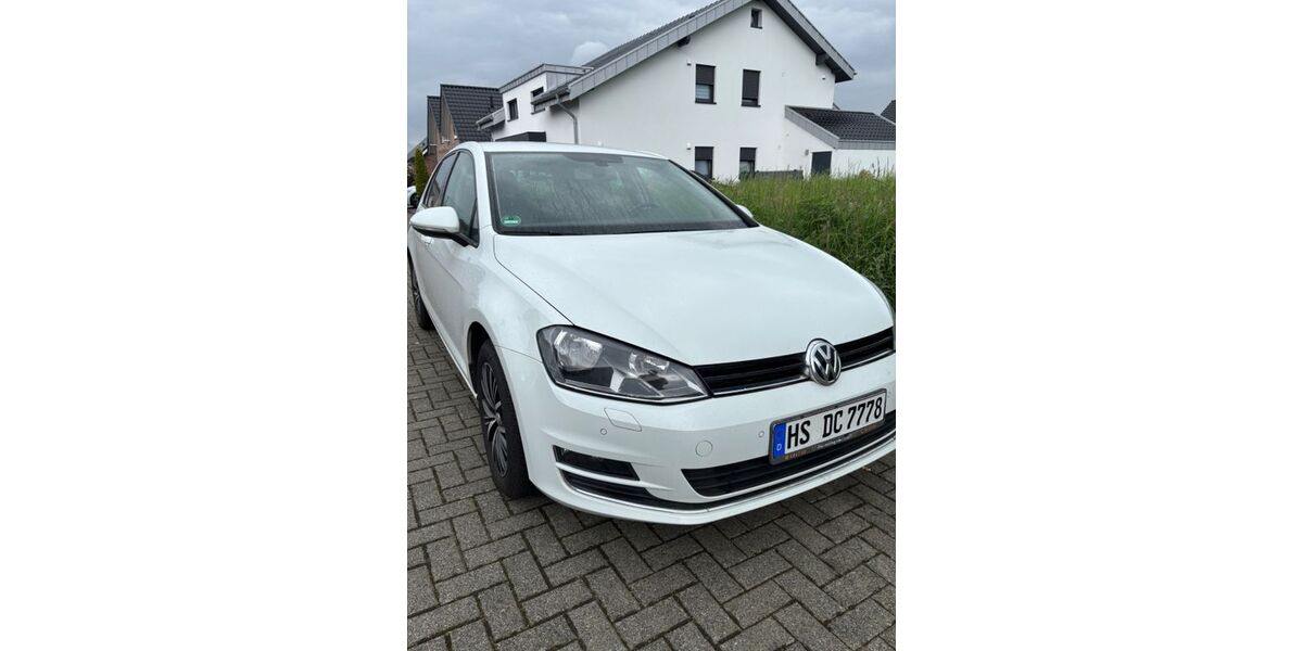 VW Golf 153.000 km 9.150 &euro; Wassenberg 41849