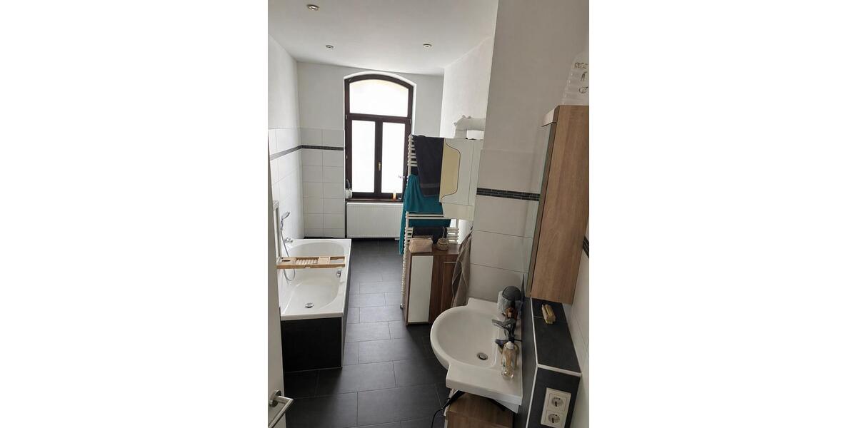 Etagenwohnung Eisenach - 3 Zimmer, 88 m&sup2;, 770&euro; | Angebot:26407213