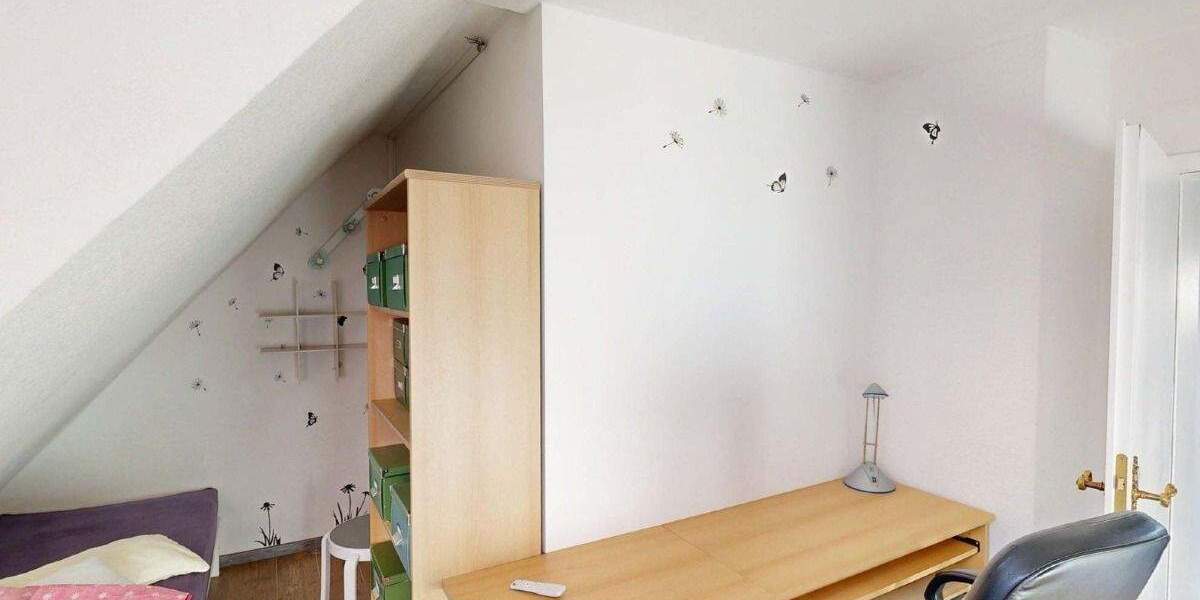 Einfamilienhaus Borna - 5 Zimmer, 145 m&sup2;, 325.000&euro; | Angebot:25141744