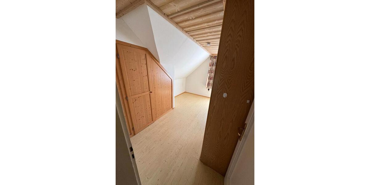 Einfamilienhaus Töging am Inn - 7 Zimmer, 196 m&sup2;, 850.000&euro; | Angebot:26516236