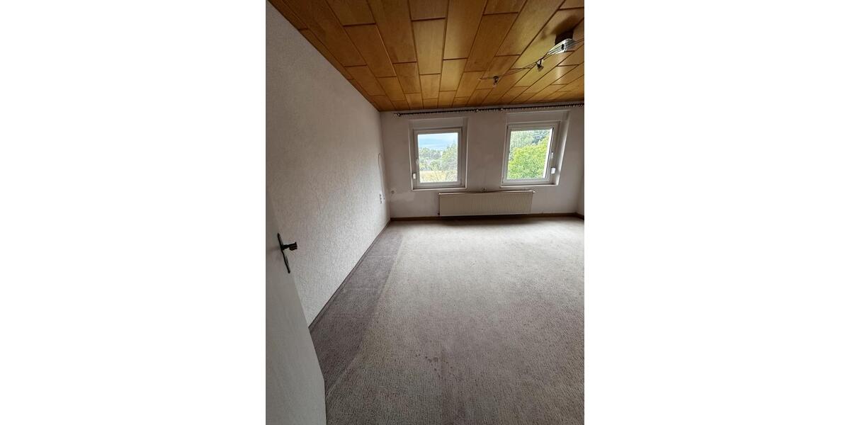 Etagenwohnung Döbern - 3 Zimmer, 70 m&sup2;, 56.000&euro; | Angebot:27096951