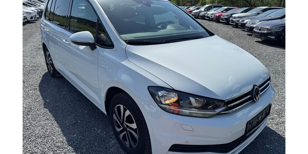 VW Touran 119.854 km 20.599 &euro; Boxberg 97944