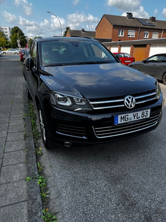 VW Touareg 200.000 km 18.900 € Mönchengladbach 41239