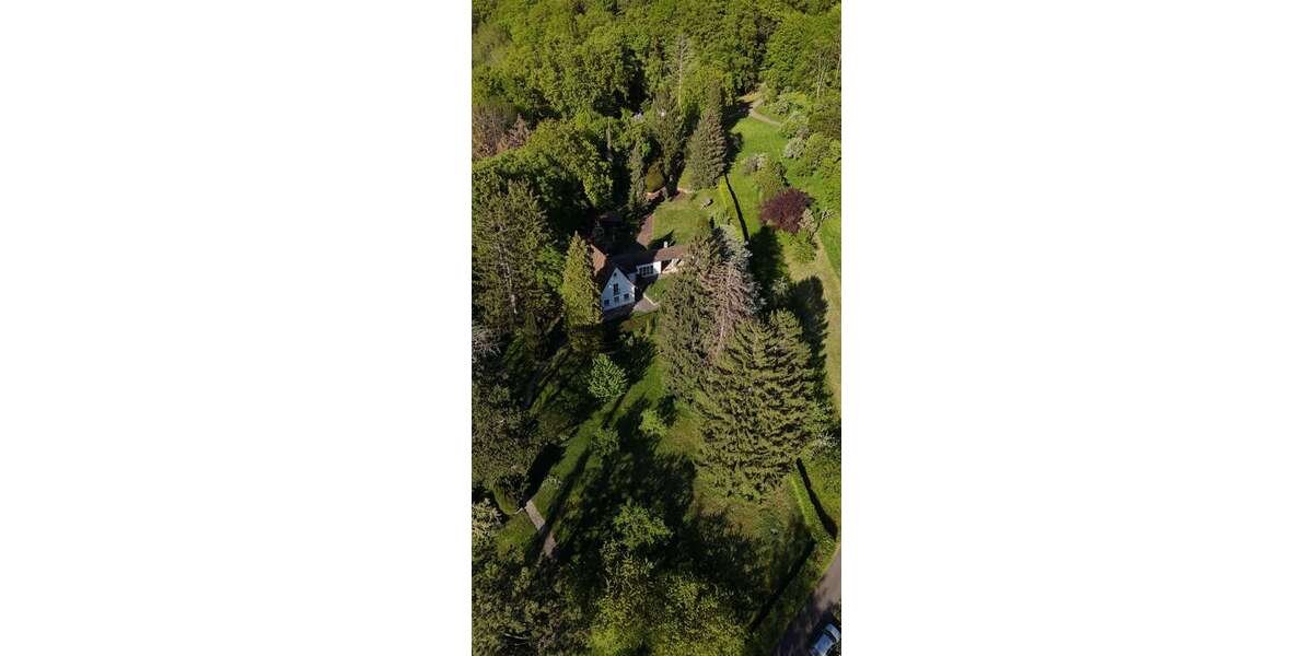 Einfamilienhaus Esslingen Hegensberg - 7.5 Zimmer, 194 m&sup2;, 2.900&euro; | Angebot:26971184