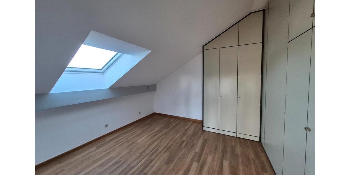 Maisonettenwohnung Lorsch - 4 Zimmer, 146 m&sup2;, 1.580&euro; | Angebot:24597323