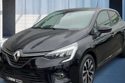 Renault Clio 26.164 km 13.490 € Hamburg 20537