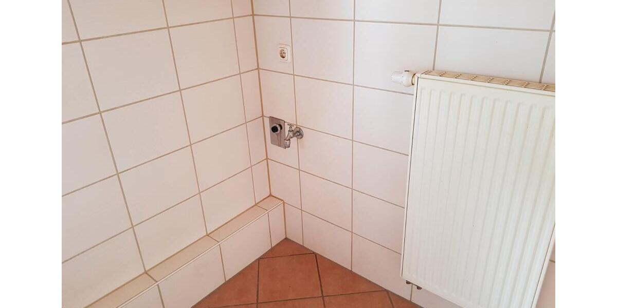 Erdgeschoßwohnung Meuselwitz - 2 Zimmer, 49 m&sup2;, 295&euro; | Angebot:26346016