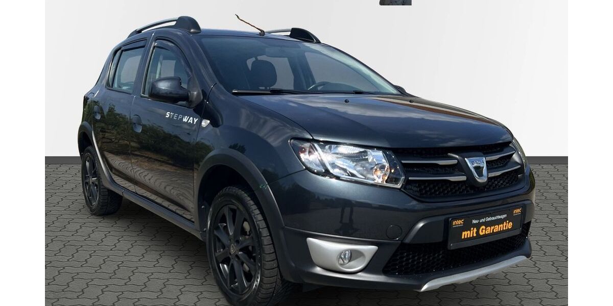 Dacia Sandero 95.500 km 8.740 &euro; Königsbrück bei Dresden 01936