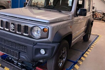 Suzuki Jimny 8.500 km 38.500 &euro; Offenburg- Zunsweier 77656