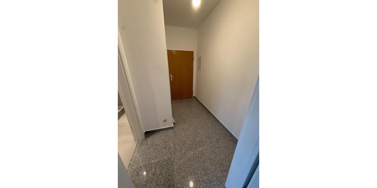Etagenwohnung Ludwigshafen am Rhein Ludwigshafen-Hemshof - 2 Zimmer, 45 m&sup2;, 165.000&euro; | Angebot:25987136