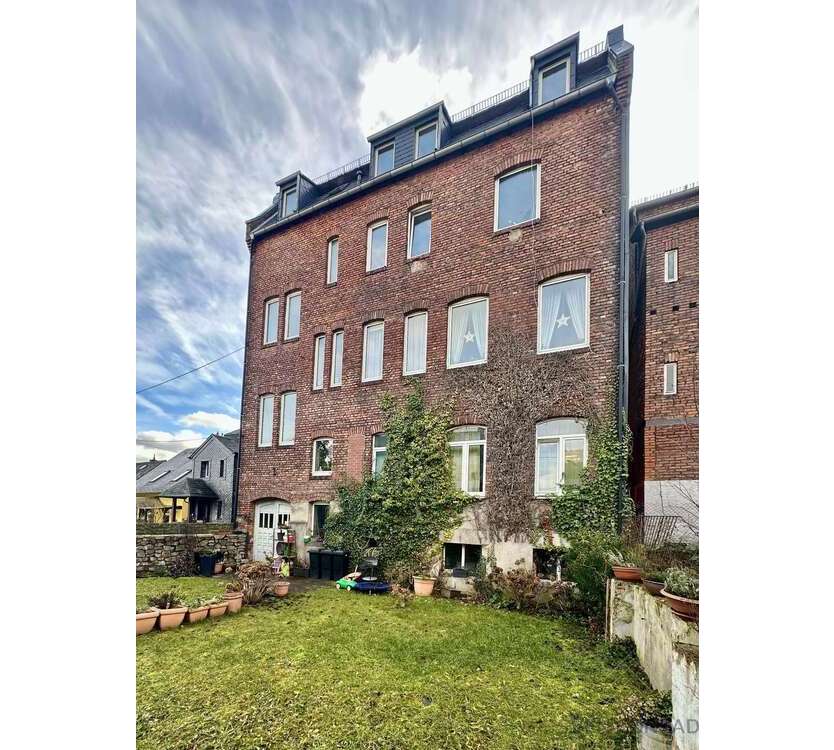 Haus zum Kaufen in Idar-Oberstein 359.000 € 440 m²