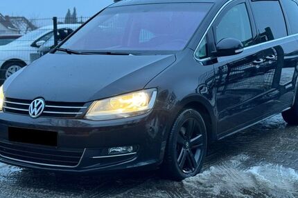 VW Sharan 268.161 km 8.900 &euro; Berlin 12353