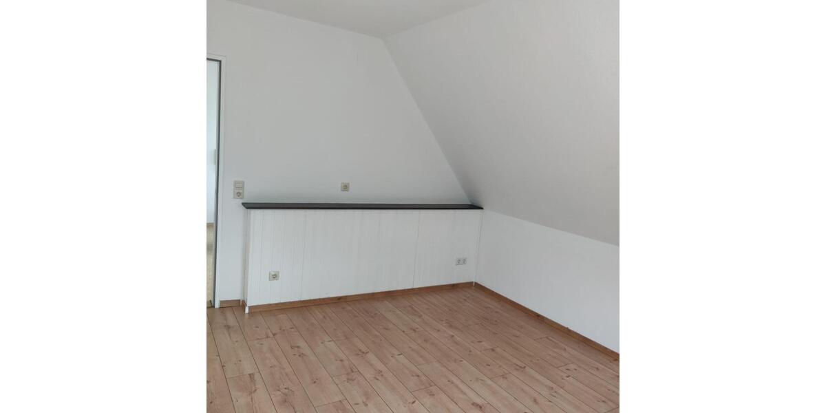 Dachgeschoßwohnung Herbrechtingen - 3 Zimmer, 71 m&sup2;, 735&euro; | Angebot:25452067