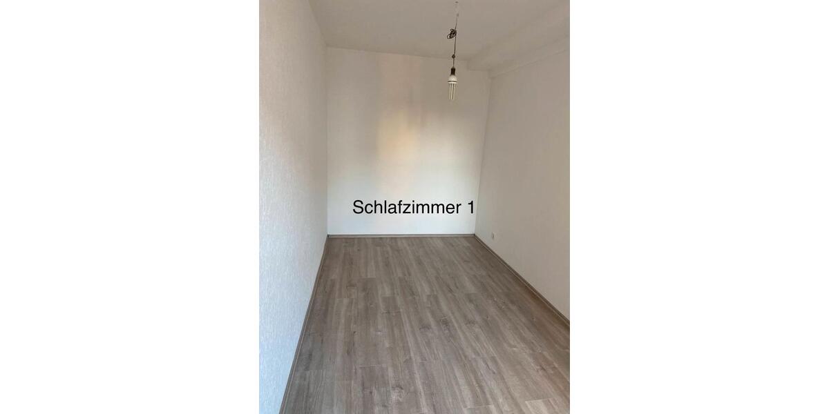Etagenwohnung Bad Hersfeld - 7 Zimmer, 140 m&sup2;, 300.000&euro; | Angebot:25991426