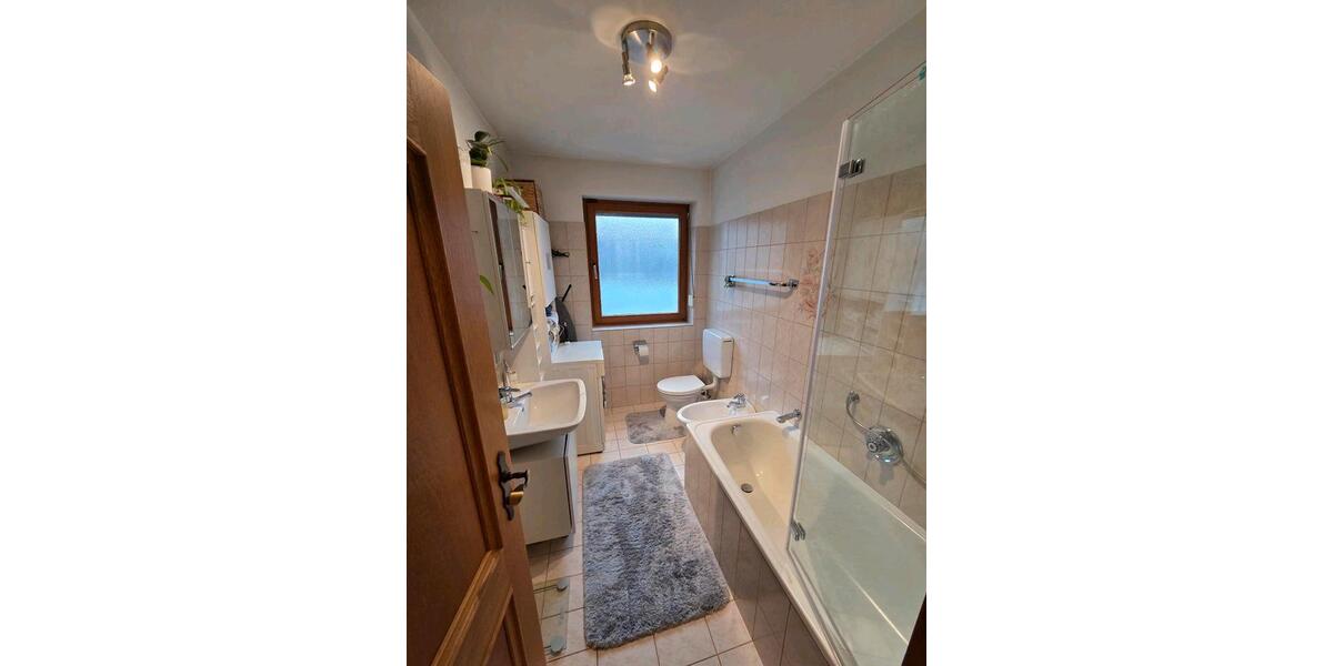 Etagenwohnung Ruhpolding - 2 Zimmer, 62 m&sup2;, 260.000&euro; | Angebot:26213346