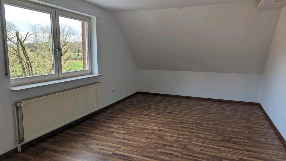 Etagenwohnung Menslage - 3 Zimmer, 75 m&sup2;, 700&euro; | Angebot:26612162