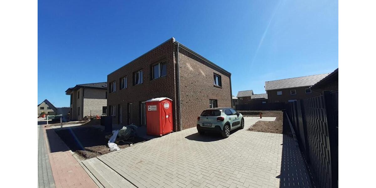 Etagenwohnung Steinfeld (Oldenburg) - 4 Zimmer, 100 m&sup2;, 1.420&euro; | Angebot:26379905