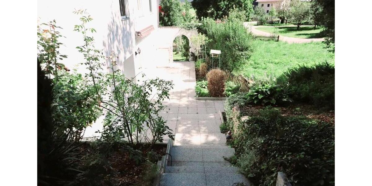 Mehrfamilienhaus, Wohnhaus Kinding - 15 Zimmer, 550 m&sup2;, 690.000&euro; | Angebot:23386748