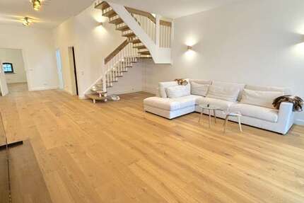 Wohnung zum Mieten in Heikendorf 2.429 € 200 m² 5 zimmer