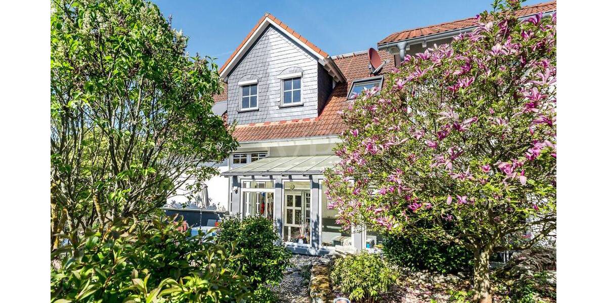 Einfamilienhaus Neu-Anspach Anspach - 7 Zimmer, 250 m&sup2;, 798.000&euro; | Angebot:26378664