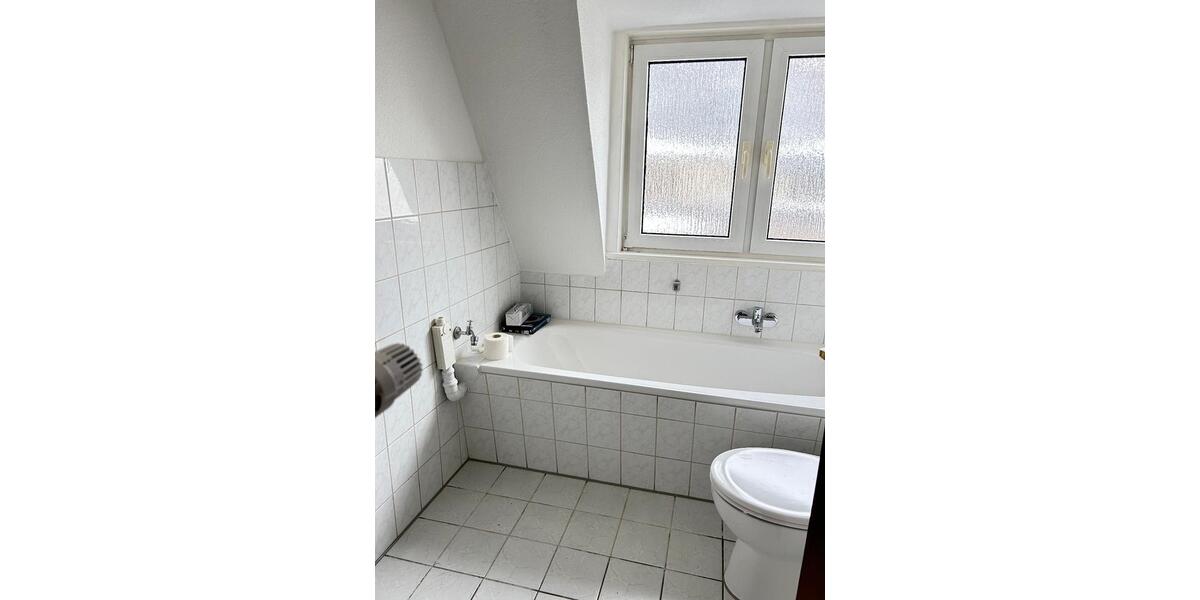 Dachgeschoßwohnung Erfurt Daberstedt - 4 Zimmer, 73 m&sup2;, 720&euro; | Angebot:25080053