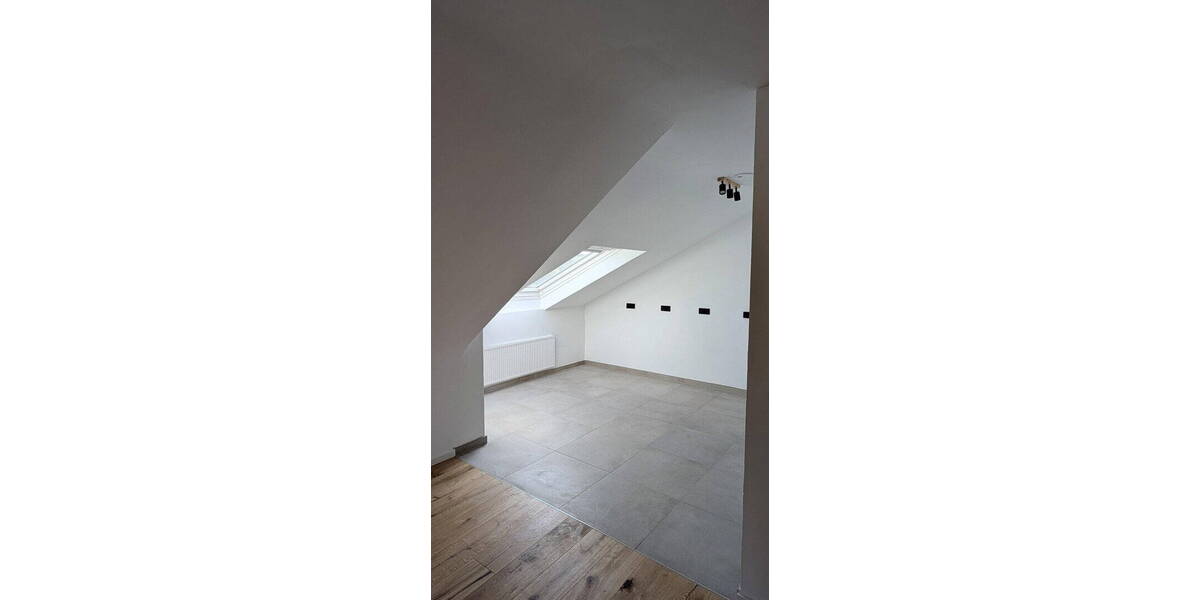 Etagenwohnung Lohmar - 3 Zimmer, 92 m&sup2;, 345.000&euro; | Angebot:26330512