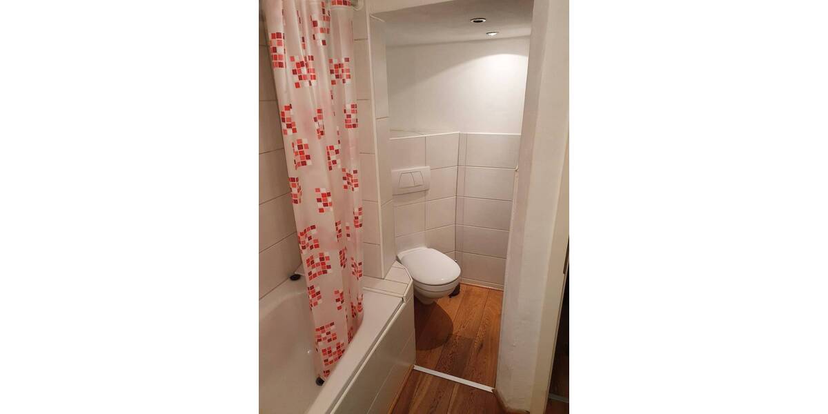 Mehrfamilienhaus, Wohnhaus Homberg - 7 Zimmer, 190 m&sup2;, 225.000&euro; | Angebot:25693035