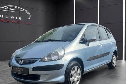 Honda Jazz 73.000 km 5.950 &euro; Marbach am Neckar 71672
