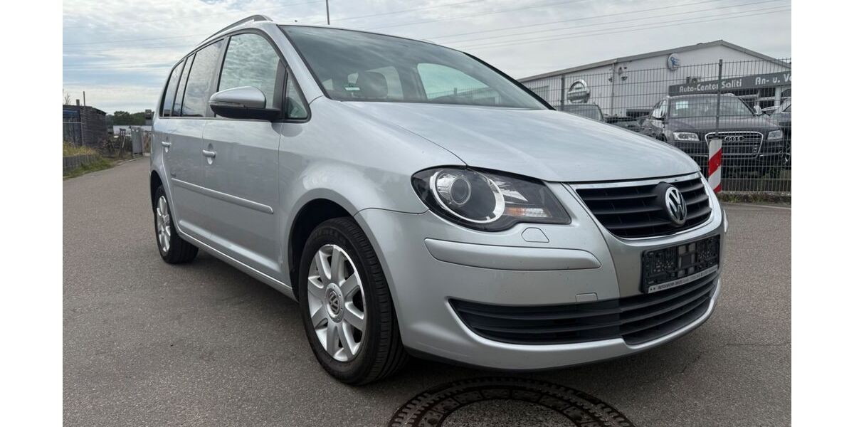 VW Touran 244.200 km 4.400 &euro; Lahr-Langenwinkel 77933