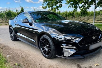 Ford Mustang 38.000 km 46.000 &euro; Hochheim am Main 65239