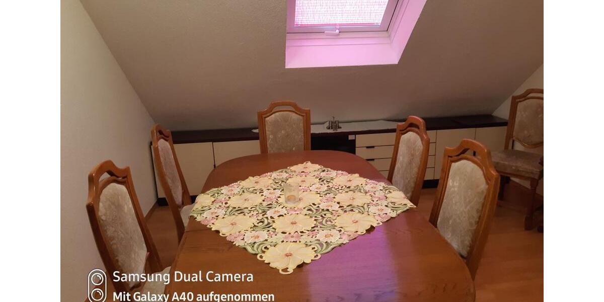 Dachgeschoßwohnung Stockach - 3.5 Zimmer, 80 m&sup2;, 300.000&euro; | Angebot:26987307