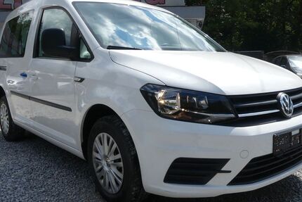 VW Caddy 62.000 km 13.900 &euro; ALTENSTEIG 72213