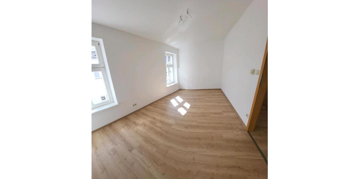 Etagenwohnung Angermünde - 2 Zimmer, 70 m&sup2;, 770&euro; | Angebot:26313932