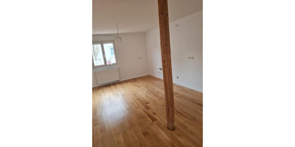 Erdgeschoßwohnung Bietigheim - 2 Zimmer, 80 m&sup2;, 1.080&euro; | Angebot:25403619