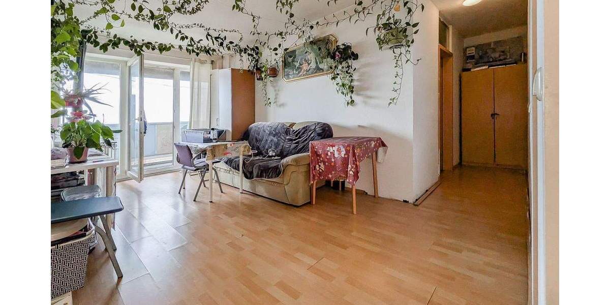 Etagenwohnung Ahlen Innenstadt - 5 Zimmer, 92 m&sup2;, 99.000&euro; | Angebot:25796883