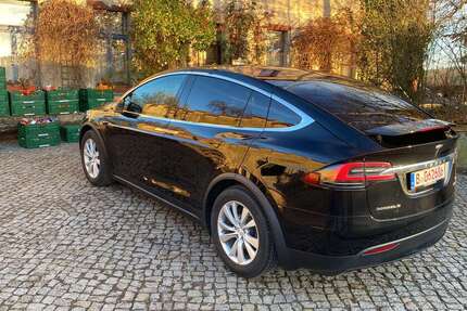 Tesla Model X 43.200 km 38.900 &euro; Leisnig 04703