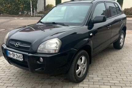 Hyundai TUCSON 162.800 km 4.150 &euro; Bad Wimpfen 74206