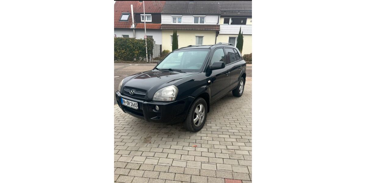 Hyundai TUCSON 162.800 km 4.150 &euro; Bad Wimpfen 74206