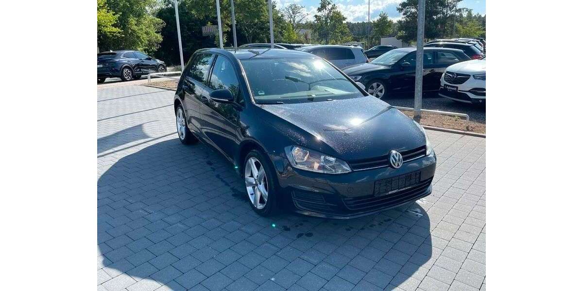 VW Golf 241.900 km 7.390 &euro; Talheim 74388