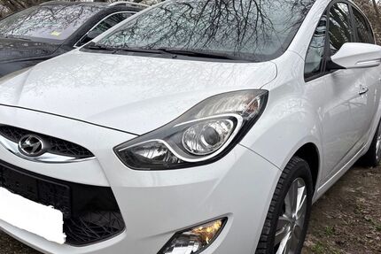 Hyundai ix20 93.000 km 9.980 &euro; Ludwigshafen am Rhein 67059