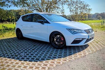 Seat Leon 58.000 km 22.499 &euro; Hördt 76771