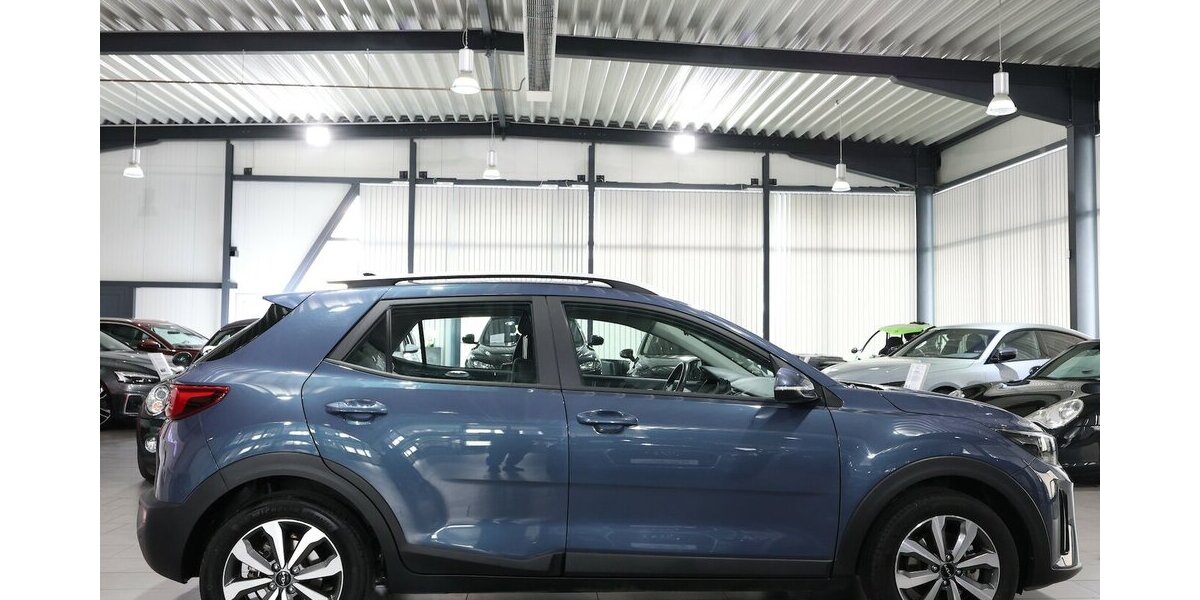 Kia Stonic 1.0 T-GDI DCT VISION AUTOMATIK / LED, AHK 30.000 km 18.777 &euro; Hamm 59077