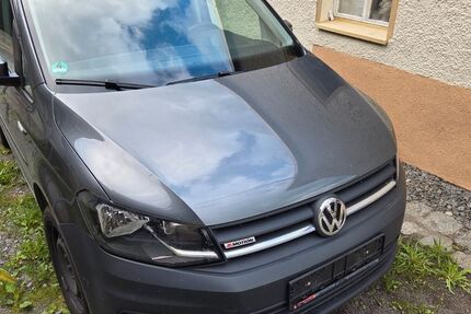 VW Caddy 163.043 km 17.000 &euro; Eppendorf 09575