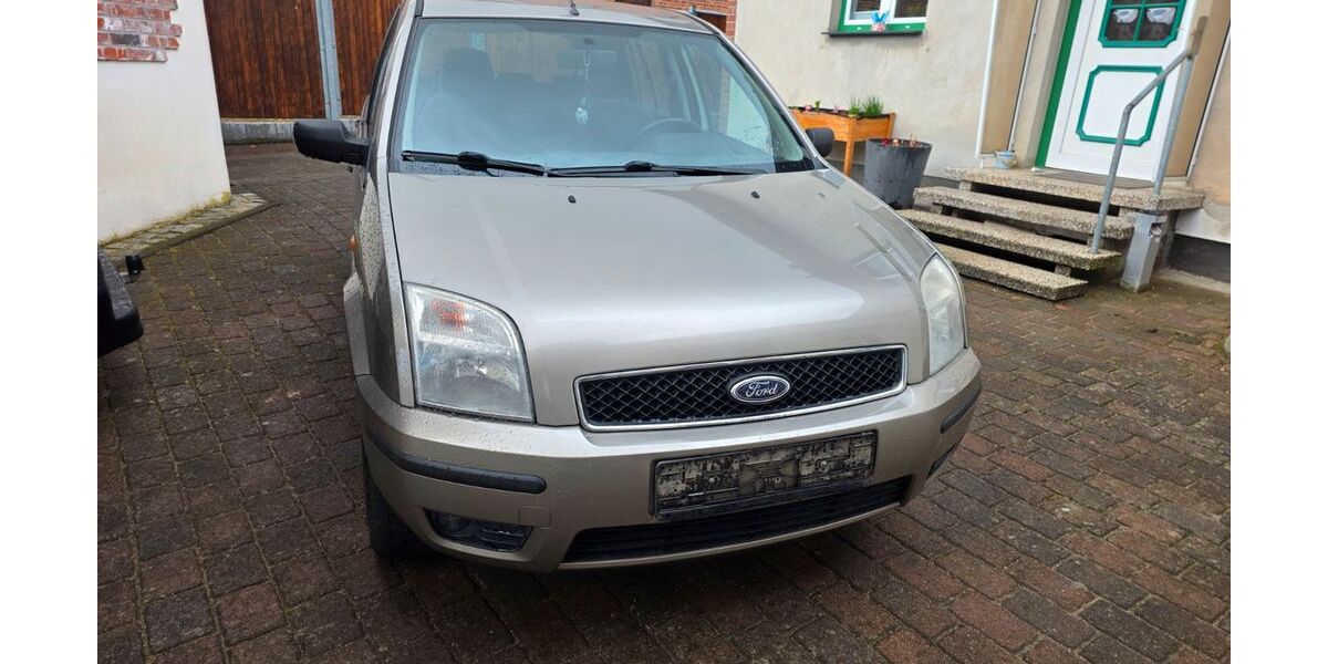 Ford Fusion 179.700 km 1.400 &euro; Gadebusch 19205