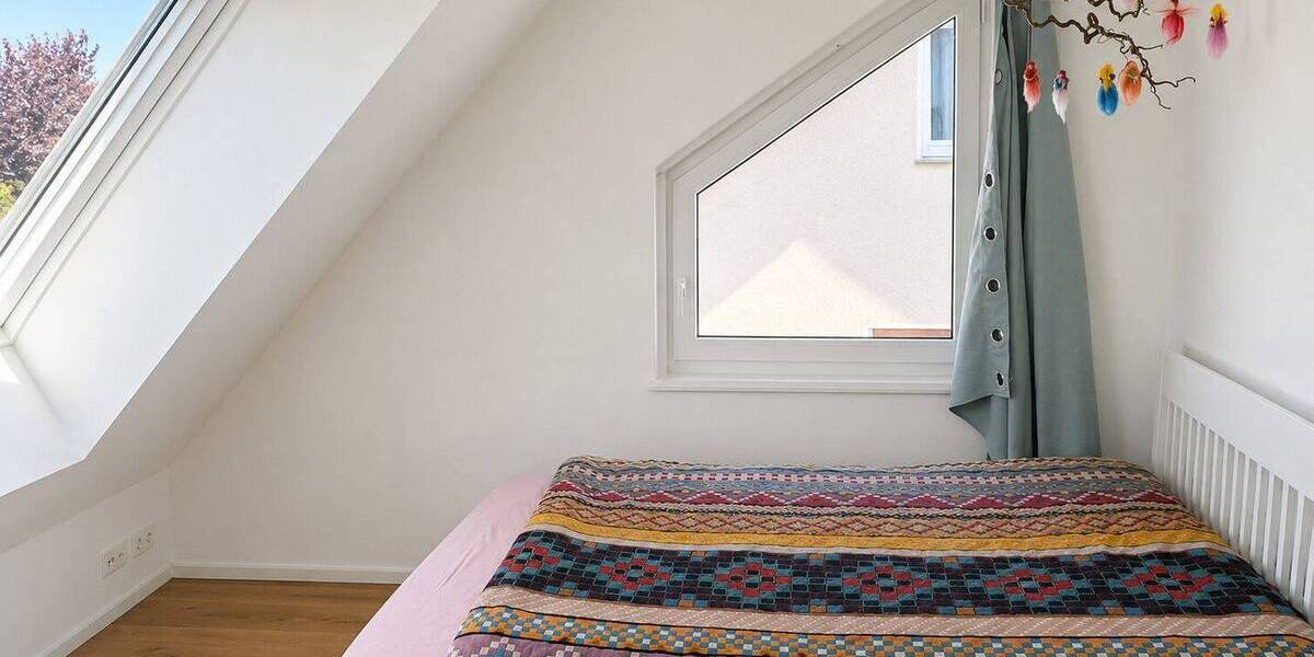Etagenwohnung Petersberg - 3 Zimmer, 120 m&sup2;, 1.300&euro; | Angebot:26806240
